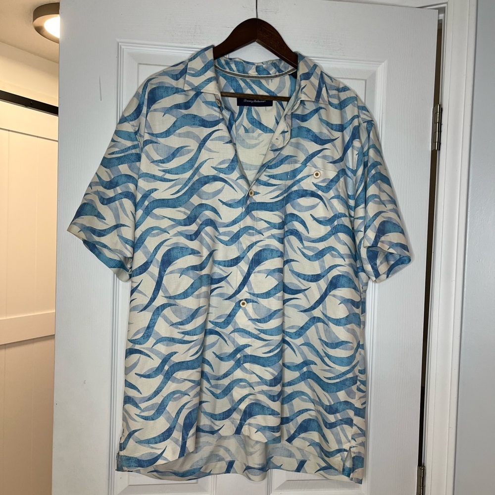 TOMMY BAHAMA Polo 70% Silk Short Sleeve Shirt Blue Wave Print - XL